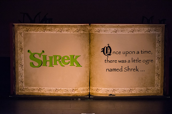 SFHS Shrek The Musical-ThesCon 2014