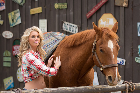 Mane Selection Photo Shoot