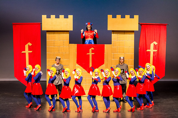 SFHS Shrek The Musical-ThesCon 2014