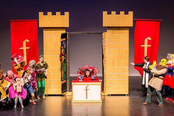 SFHS Shrek The Musical-ThesCon 2014