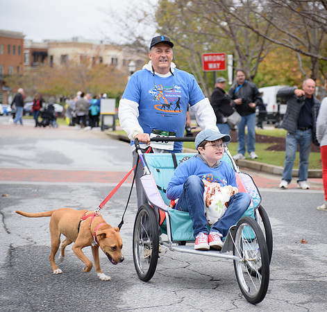 20181027-JonnyandXena5K-1171