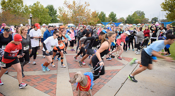 20181027-JonnyandXena5K-1138