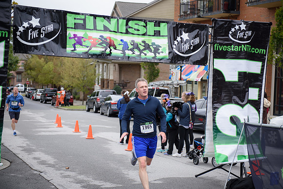 20181027-JonnyandXena5K-1258