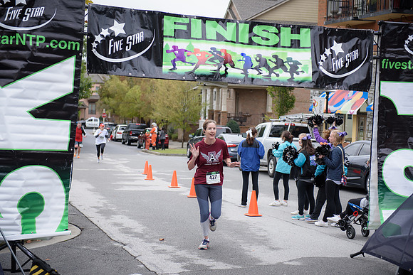 20181027-JonnyandXena5K-1265