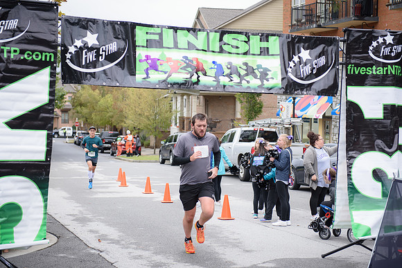 20181027-JonnyandXena5K-1296