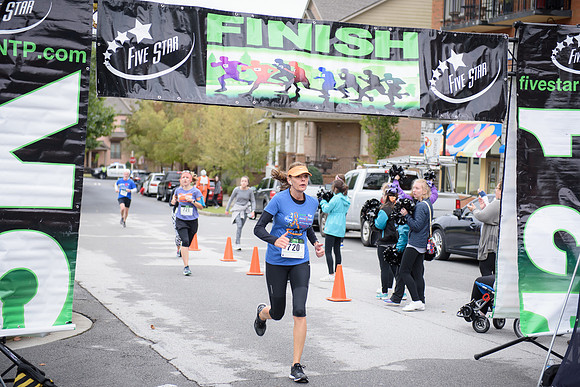 20181027-JonnyandXena5K-1301