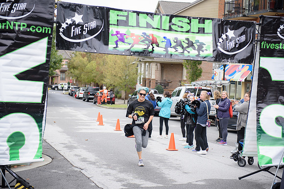 20181027-JonnyandXena5K-1314