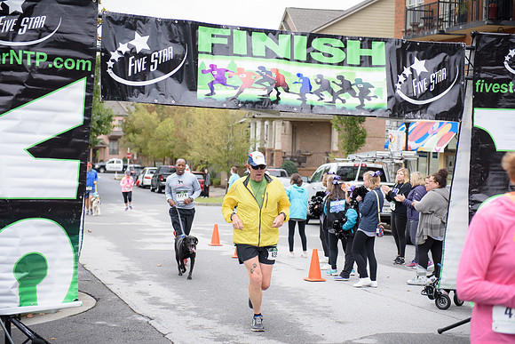 20181027-JonnyandXena5K-1323