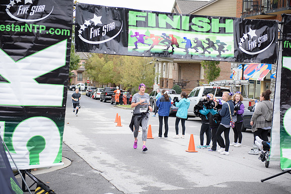 20181027-JonnyandXena5K-1331