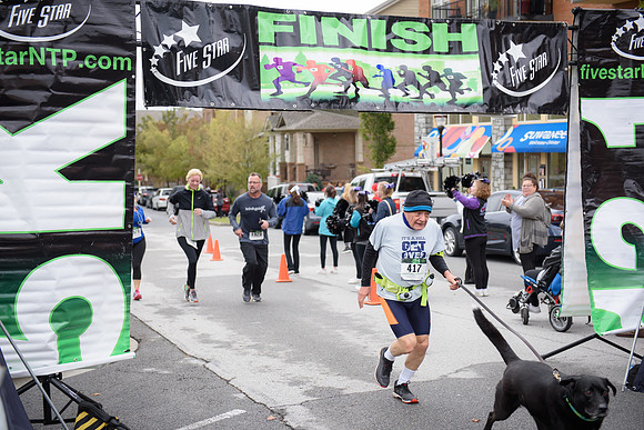 20181027-JonnyandXena5K-1359