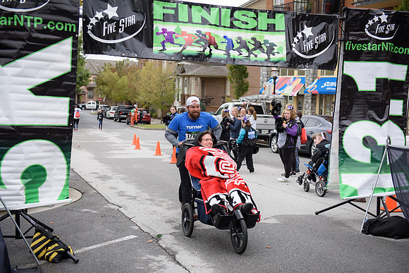 20181027-JonnyandXena5K-1381