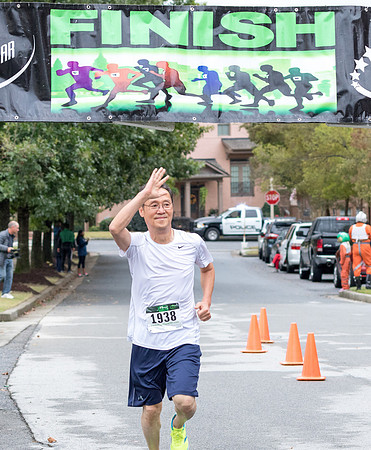 20181027-JonnyandXena5K-2014