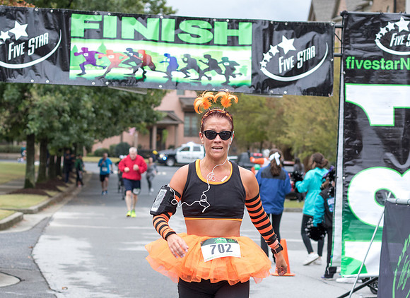 20181027-JonnyandXena5K-2019