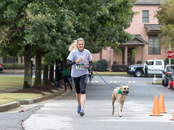 20181027-JonnyandXena5K-2027