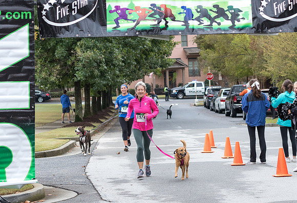 20181027-JonnyandXena5K-2037