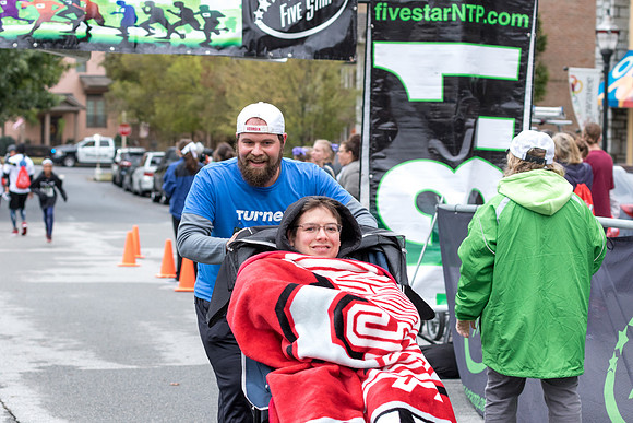 20181027-JonnyandXena5K-2049
