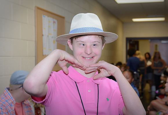 Fashion Speaks On The Creek