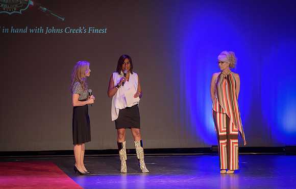 Fashion Speaks On The Creek