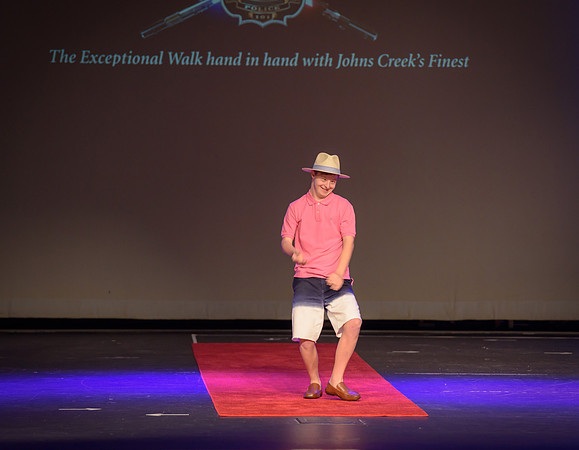 Fashion Speaks On The Creek