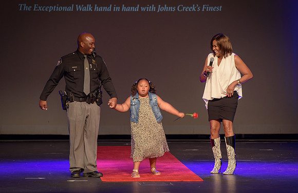 Fashion Speaks On The Creek