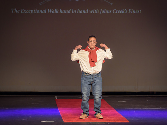 Fashion Speaks On The Creek