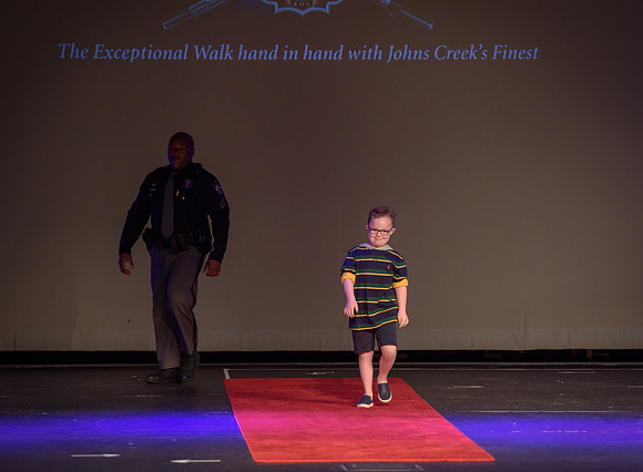 Fashion Speaks On The Creek