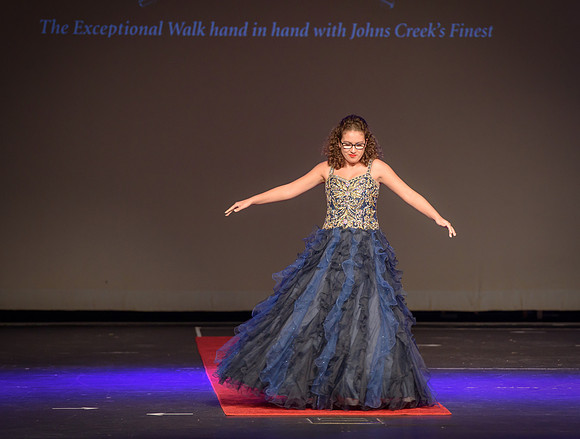 Fashion Speaks On The Creek