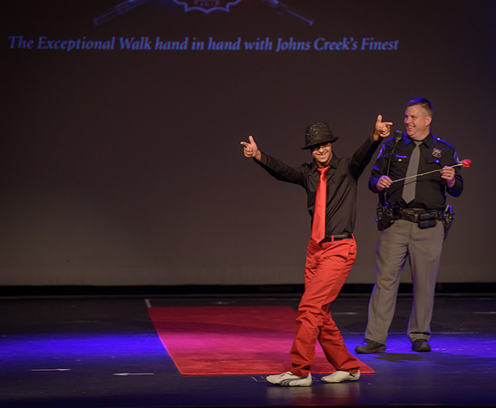 Fashion Speaks On The Creek