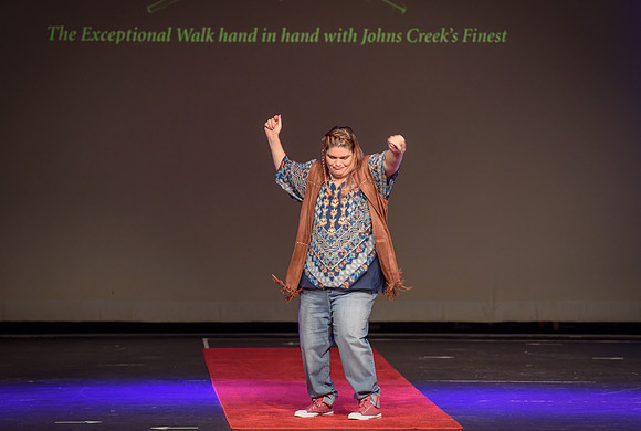 Fashion Speaks On The Creek