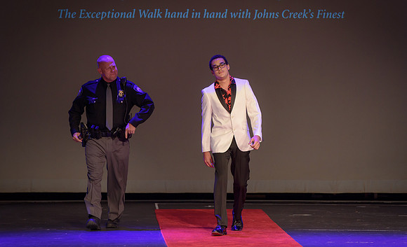 Fashion Speaks On The Creek