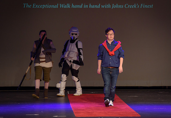 Fashion Speaks On The Creek
