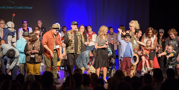 Fashion Speaks On The Creek