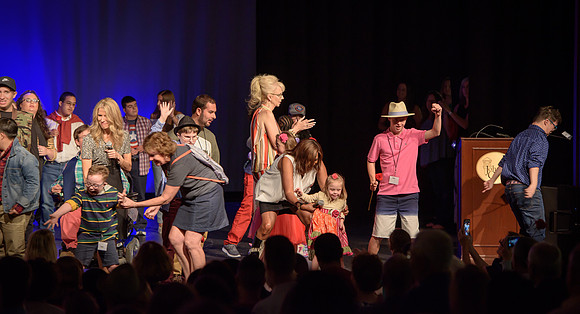 Fashion Speaks On The Creek