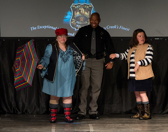 2016 Fashion Speaks on the Creek