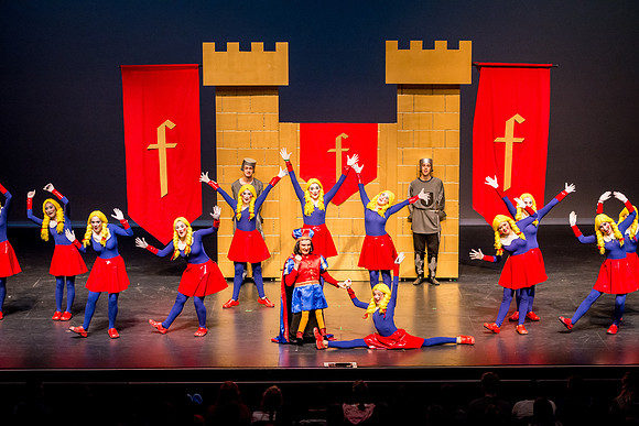 SFHS Shrek The Musical-ThesCon 2014