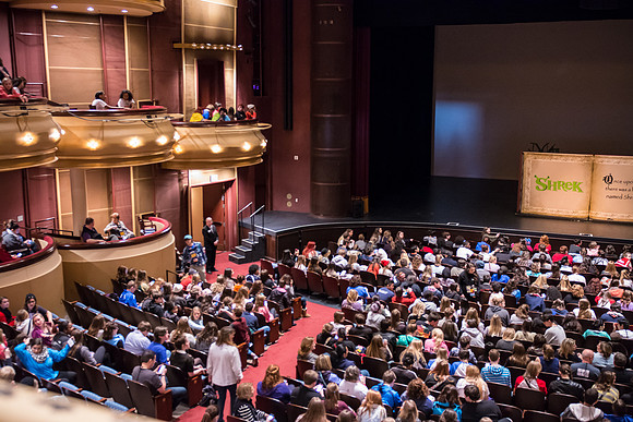 SFHS Shrek The Musical-ThesCon 2014
