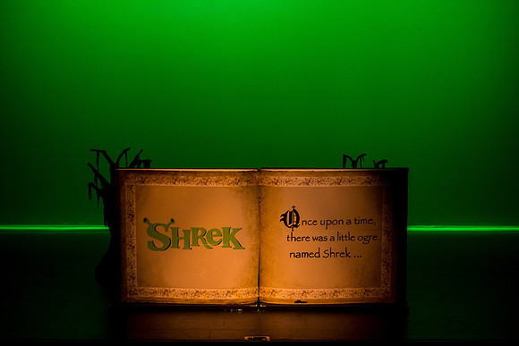 SFHS Shrek The Musical-ThesCon 2014