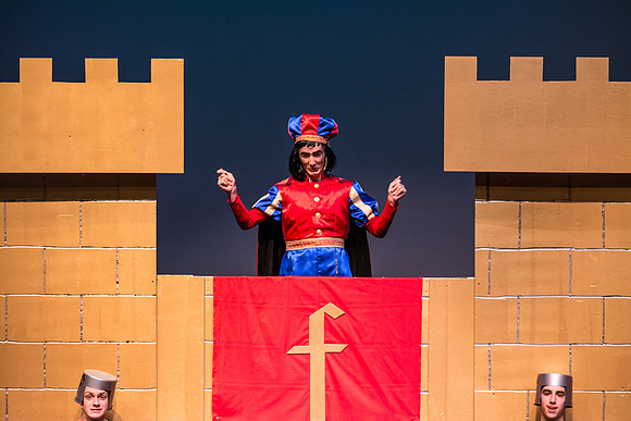 SFHS Shrek The Musical-ThesCon 2014