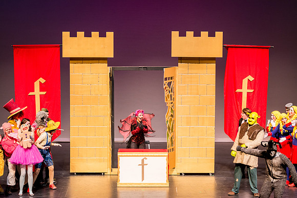 SFHS Shrek The Musical-ThesCon 2014