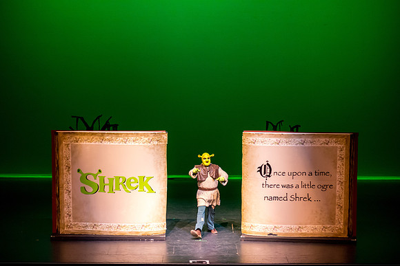 SFHS Shrek The Musical-ThesCon 2014